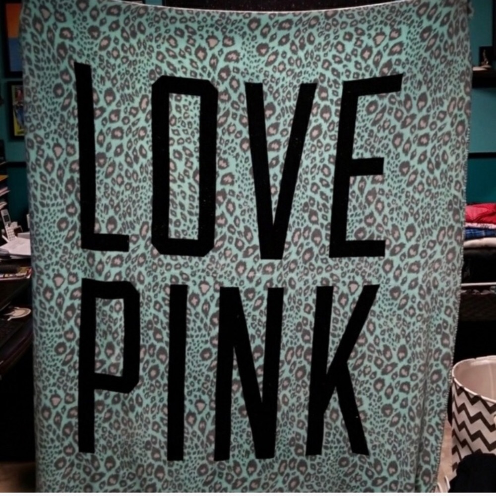 Victoria secret pink blanket